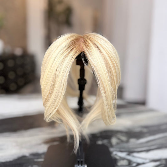 Moona - Blonde wit Golden Lowlights 3x5 Topper